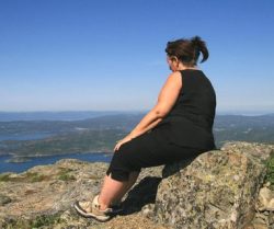 overweight-woman-scenic